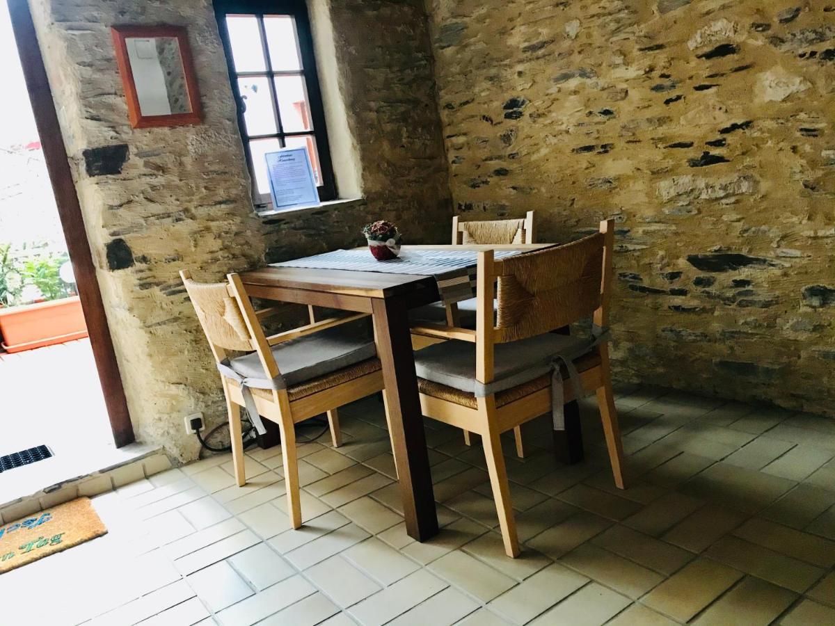 Alter Posthof Lieser Exterior foto